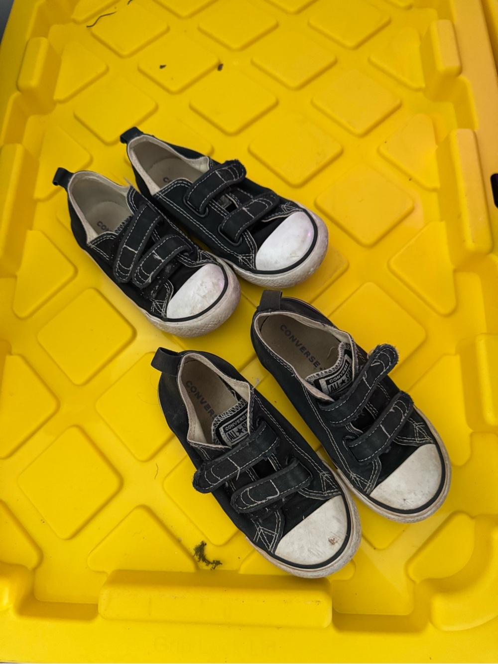 2 size 10 Converse Kids Black Canvas Velcro Sneakers